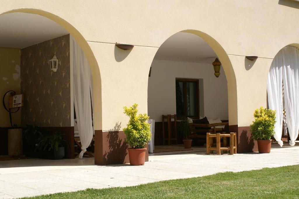 Hotel Rural Villarromana Saldaña Exterior foto